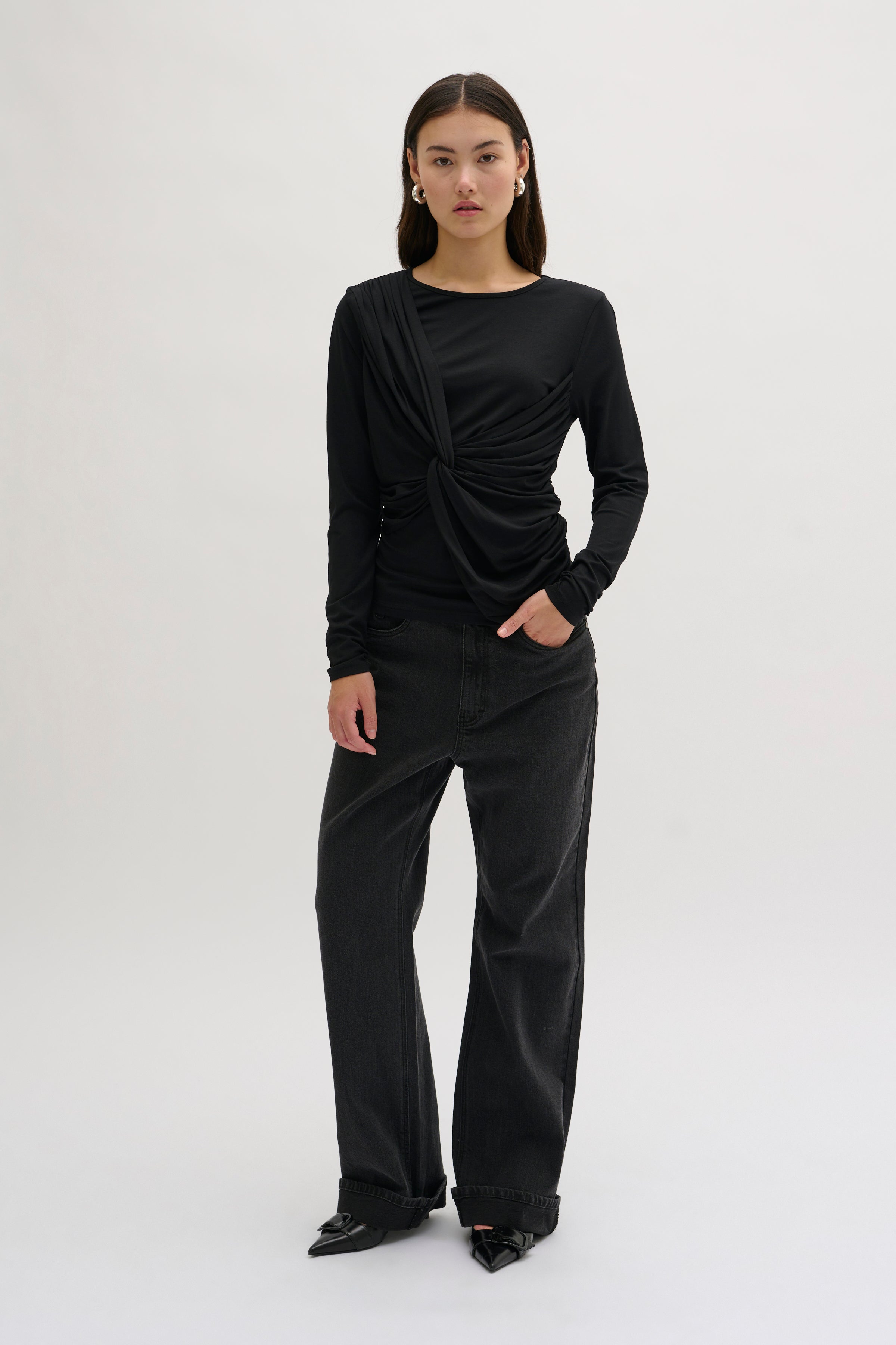 My essential Wardrobe Ella Knot Blouse