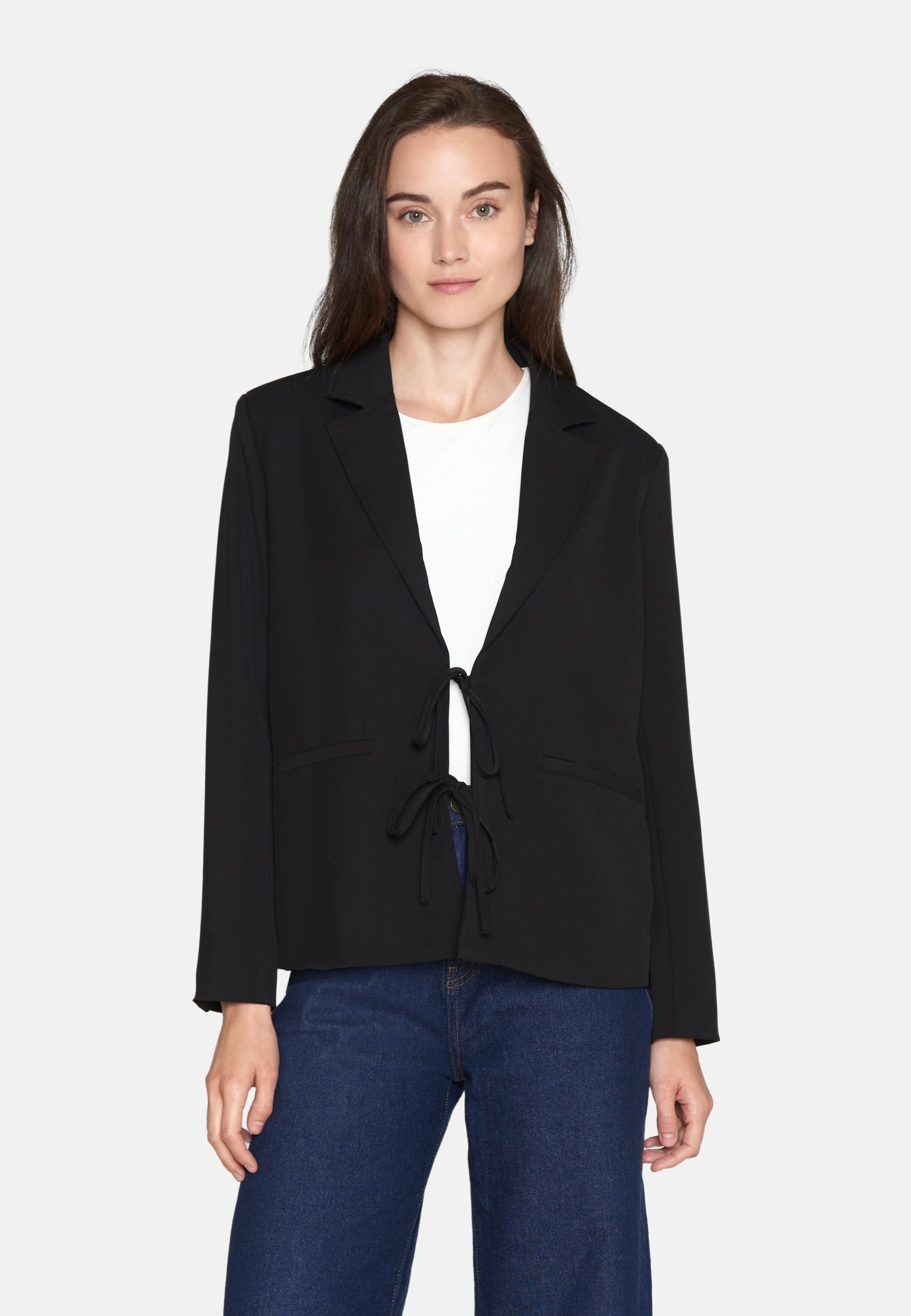 Sisters Point Vagna Bow Blazer