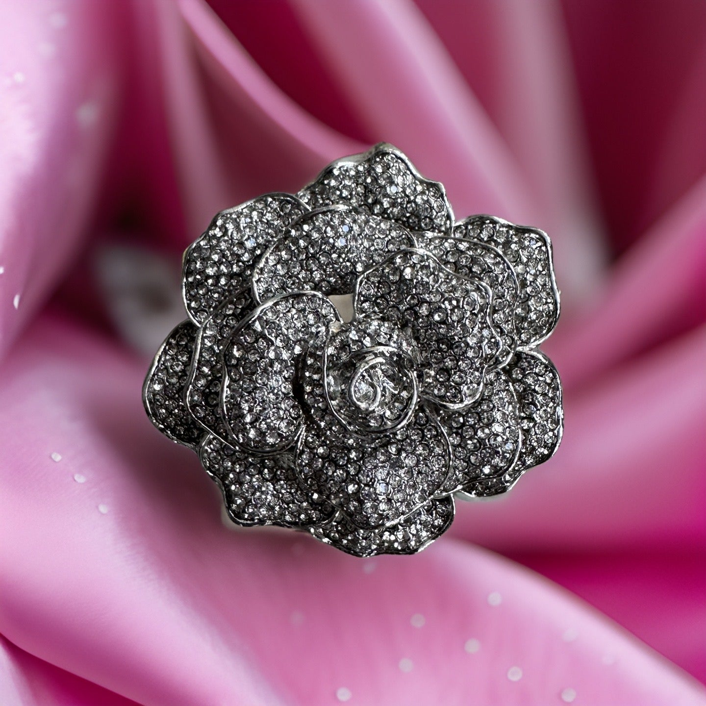 This Season Rose Broche, Silver