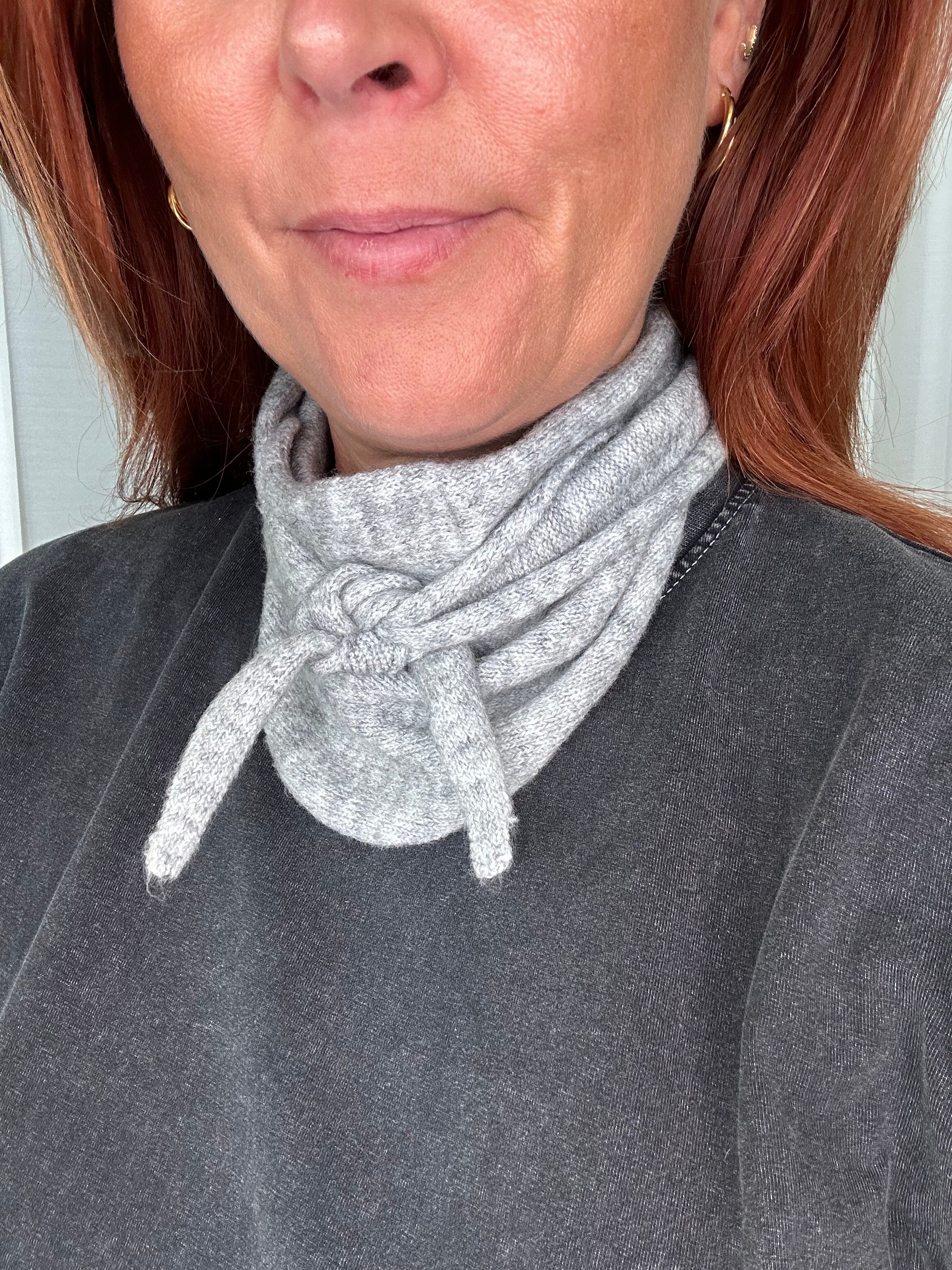 Object Julie Scarf, Grey