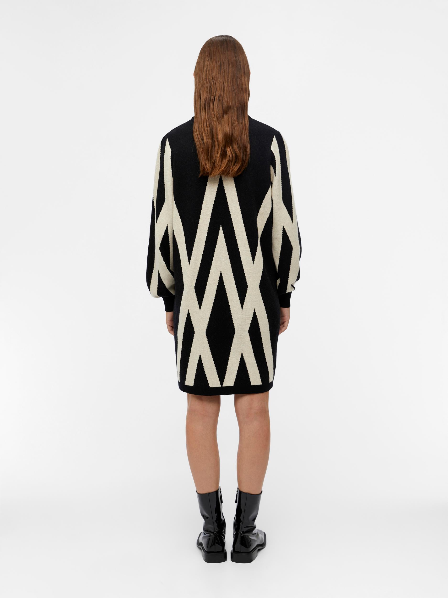 Object Ray Long Knit, Black