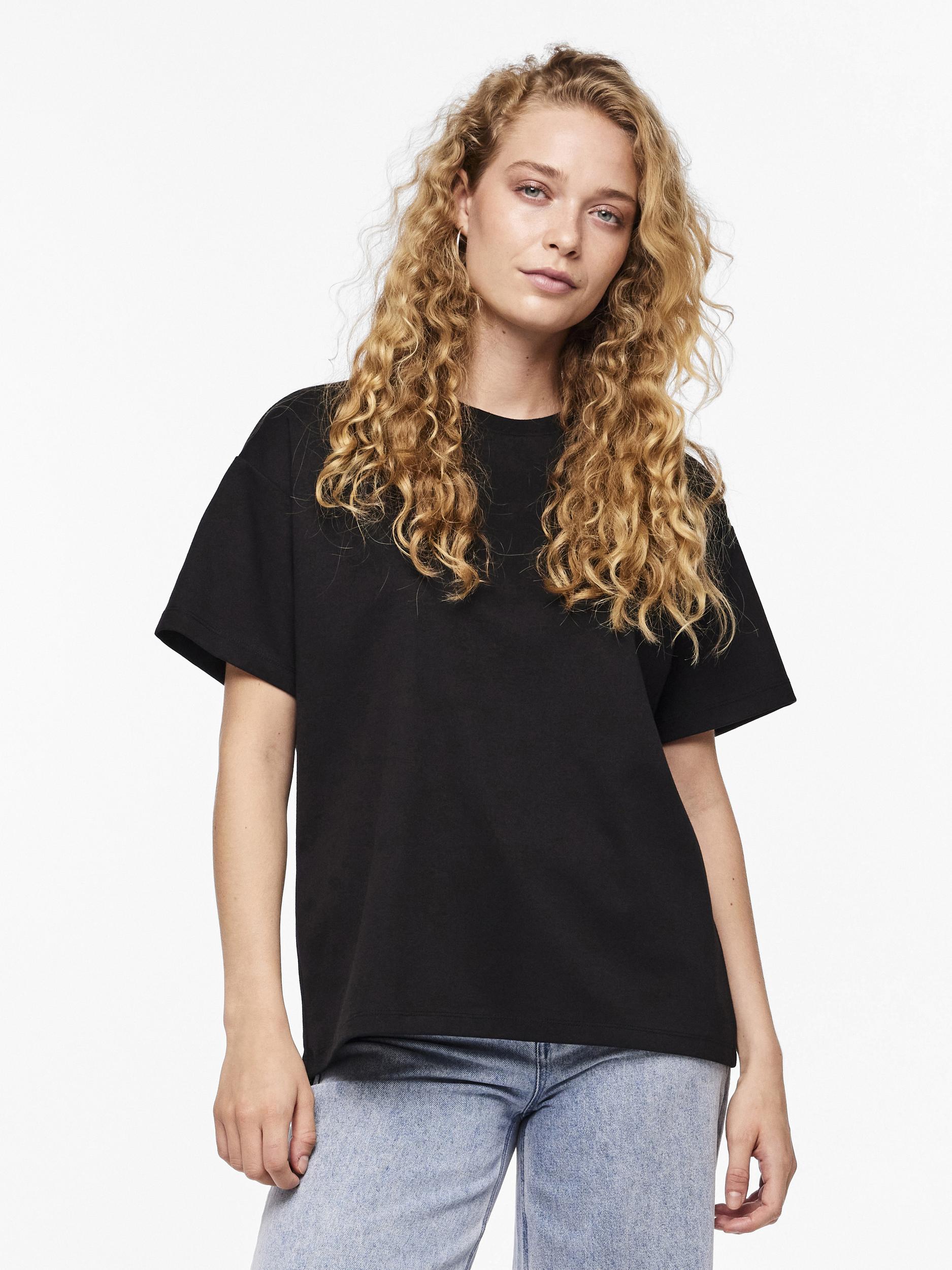 Pieces Skylar Oversized Tee, Black