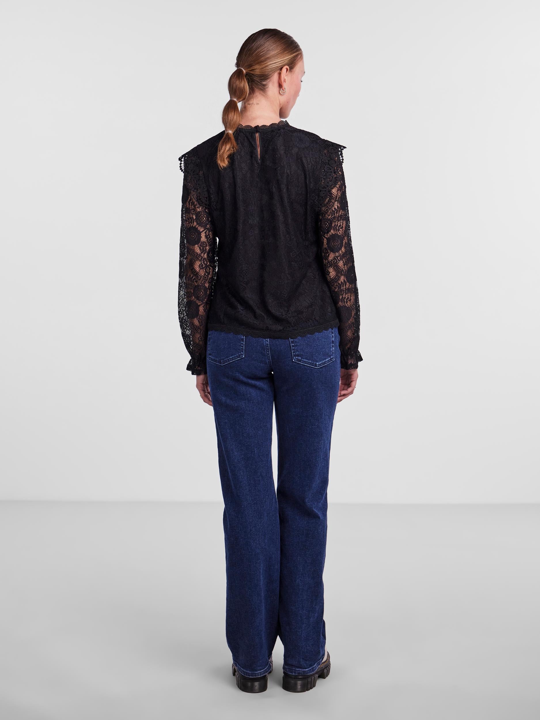 Pieces Olline LS Lace top - black