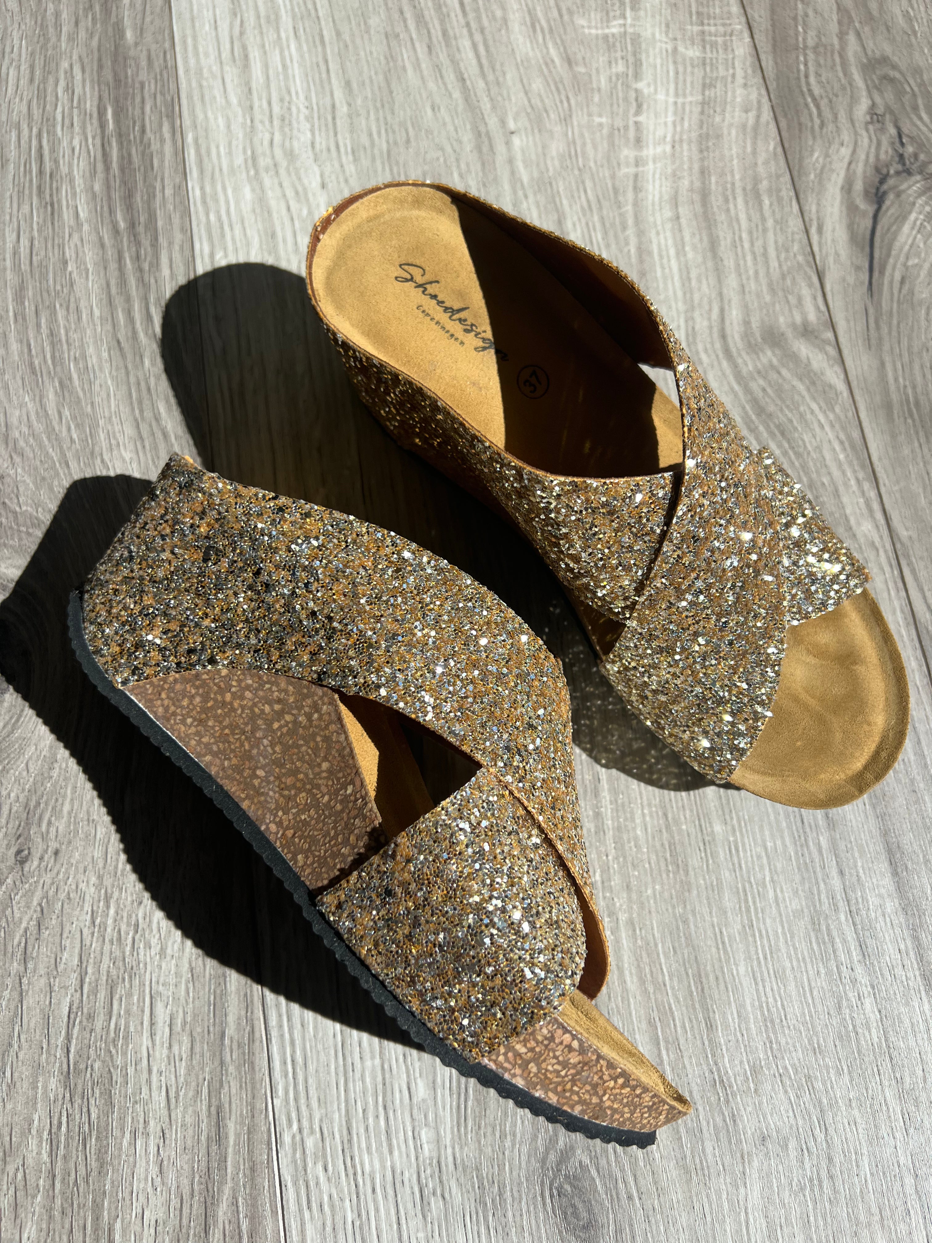 Shoedesign Copenhagen Shadow sandal, Gold