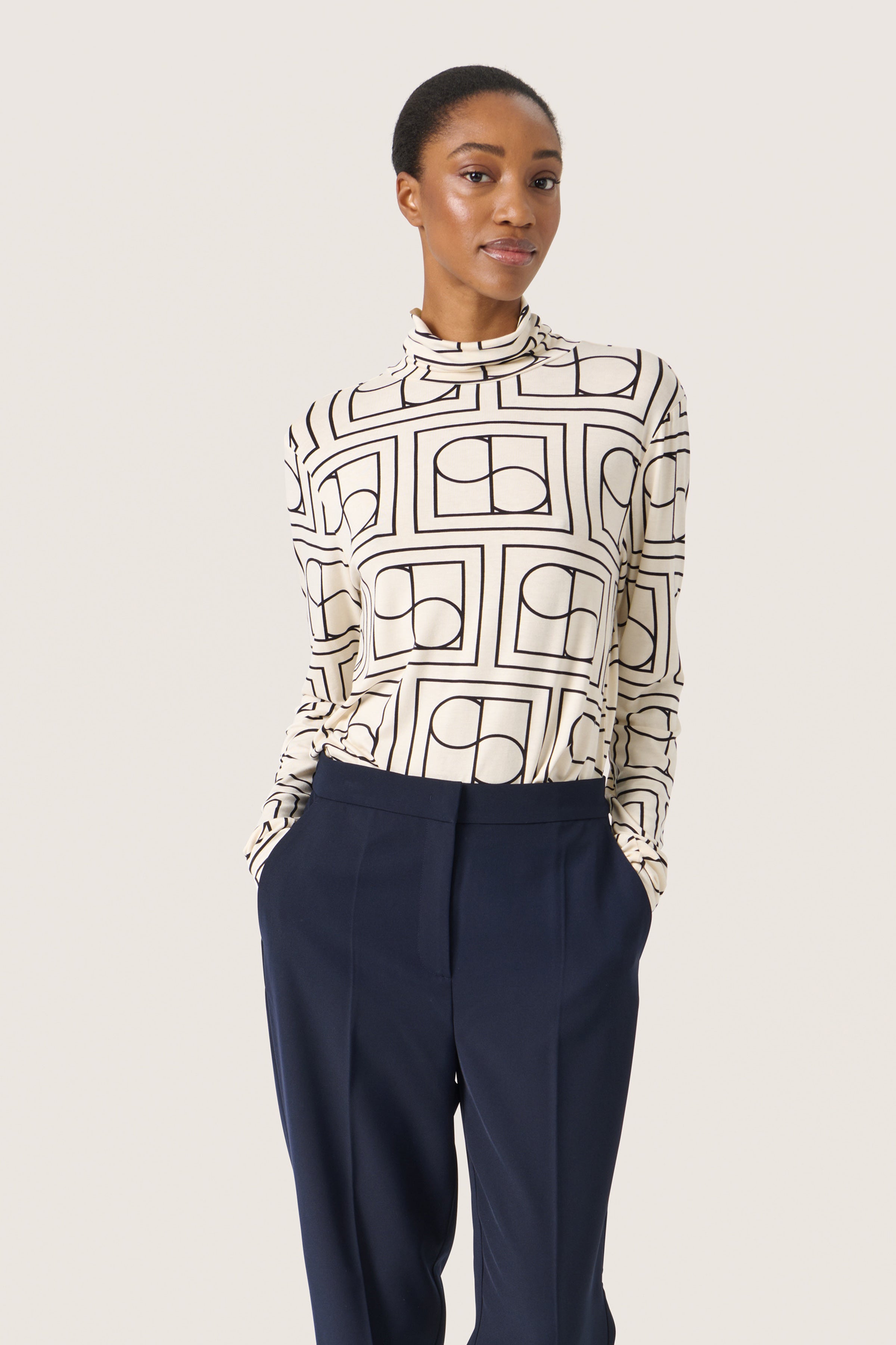 Soaked Hanadi Printed Rollneck, Off White