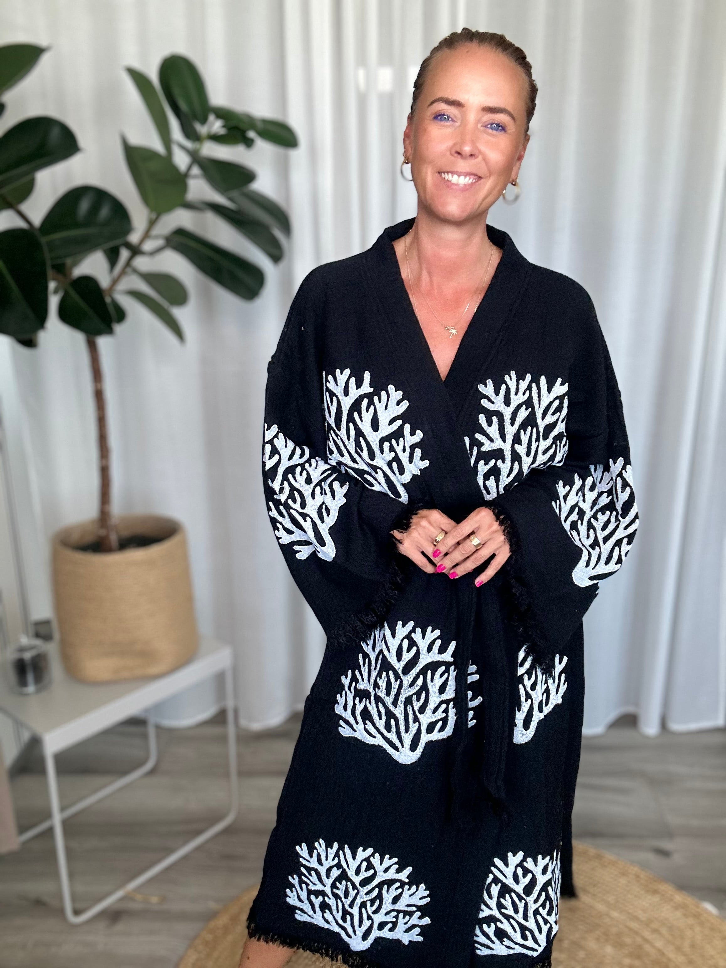 This Season Coral Robe, Black